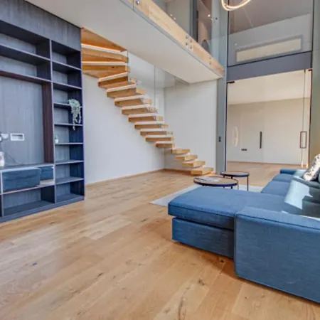Luxury Three-bedroom Penthouse In An Iconic Top-class Building Diamant 250m2 Apartment
