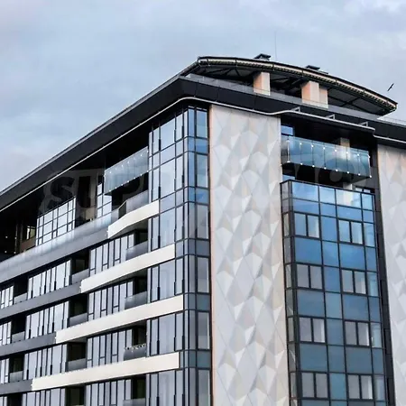 Luxury Three-bedroom Penthouse In An Iconic Top-class Building Diamant 250m2 Apartment *
